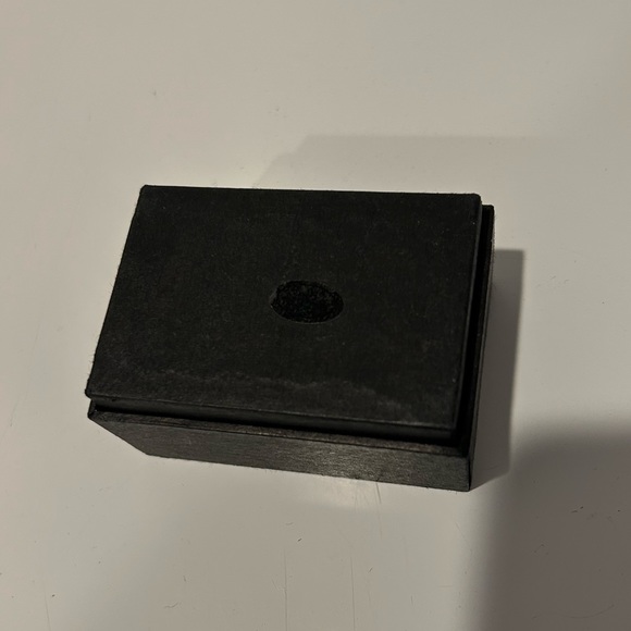 Banana Republic Silver Tone Oval Cuff Links - Picture 2 of 6